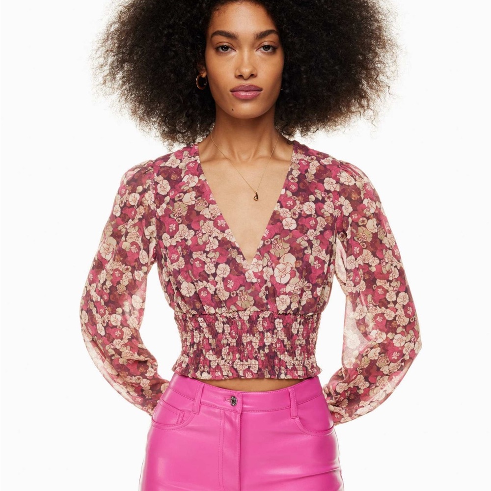 Aritzia Wilfred Wistful Blouse Smocked V Neck Floral Burgundy Size XS